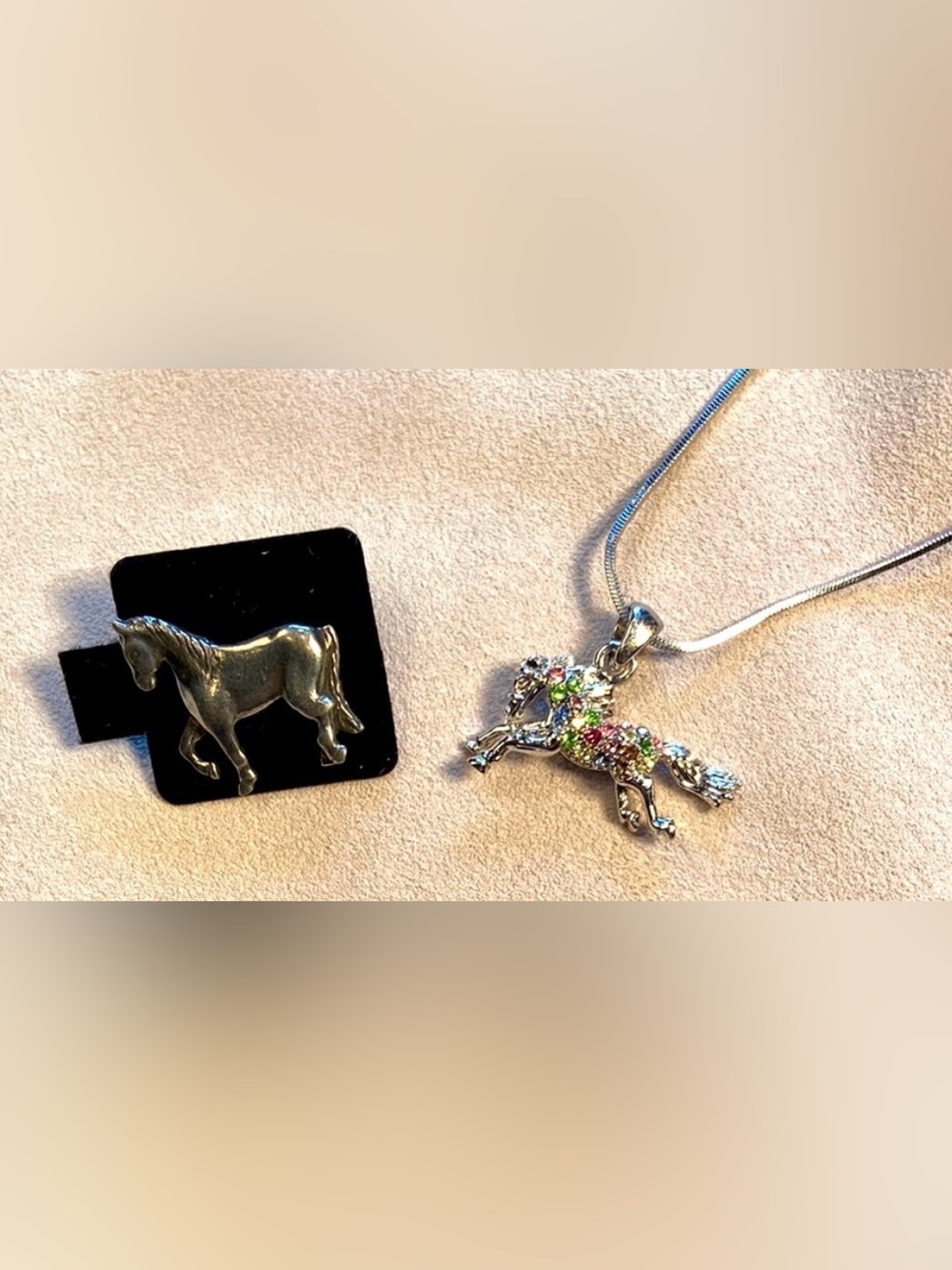 Horses sparkle horse pendent necklace + Silver‎ Horse pin